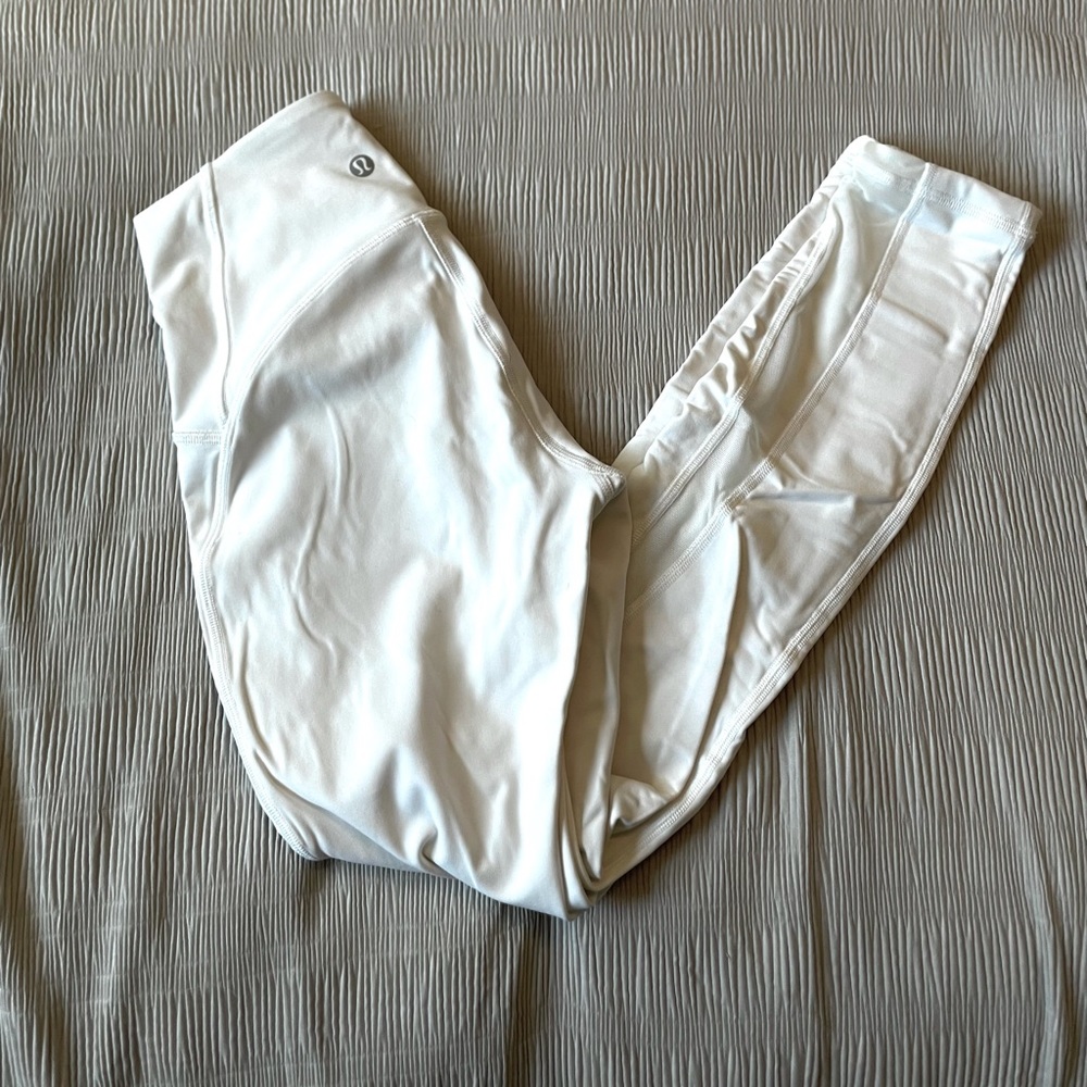 Lululemon White Leggings 25”